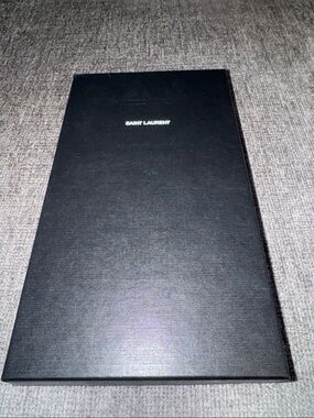 Saint Laurent box